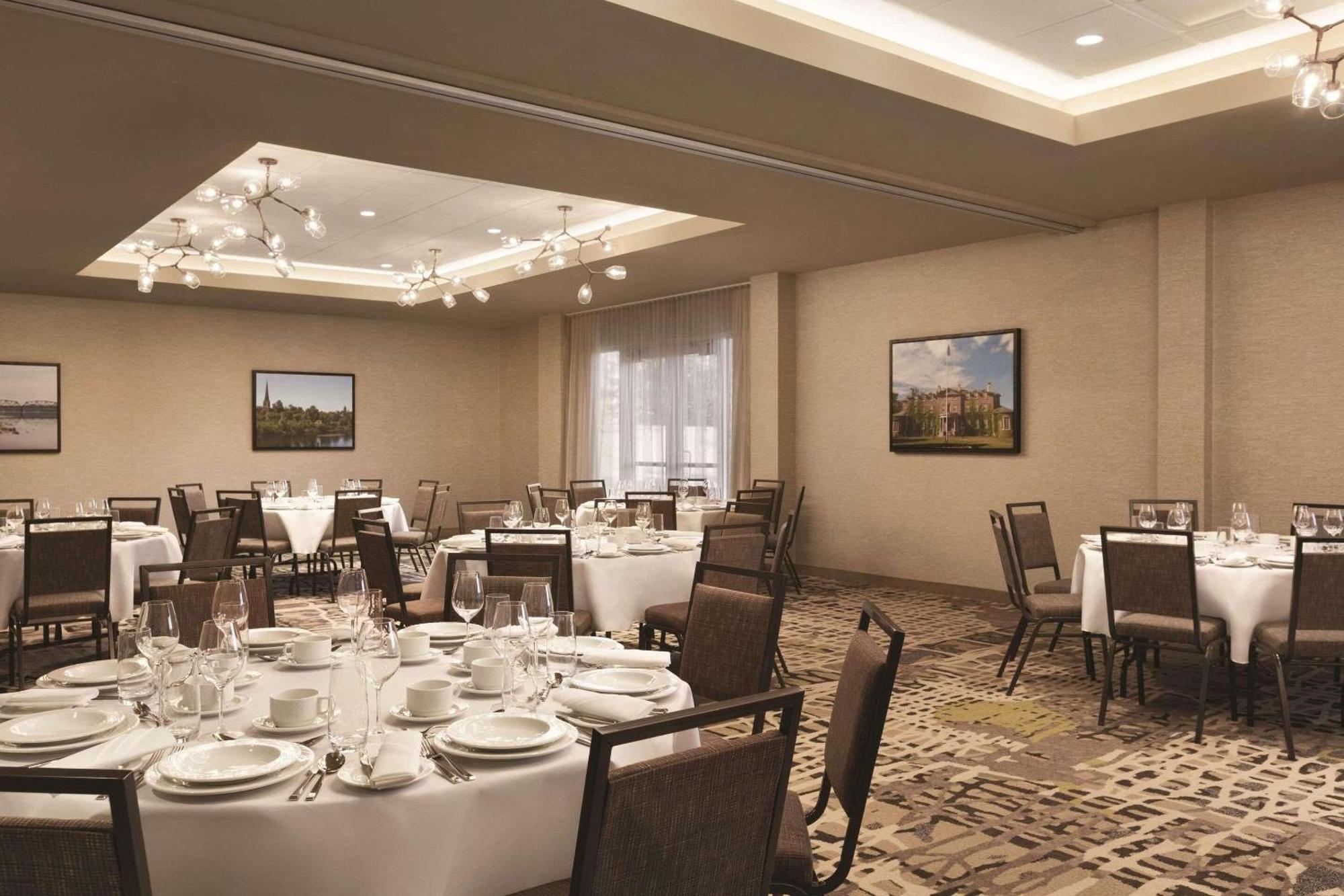 Radisson Kingswood Hotel & Suites, Fredericton Exteriér fotografie